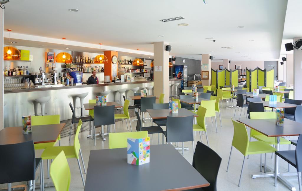 Medplaya Aparthotel Esmeraldas Tossa de Mar Restaurante foto